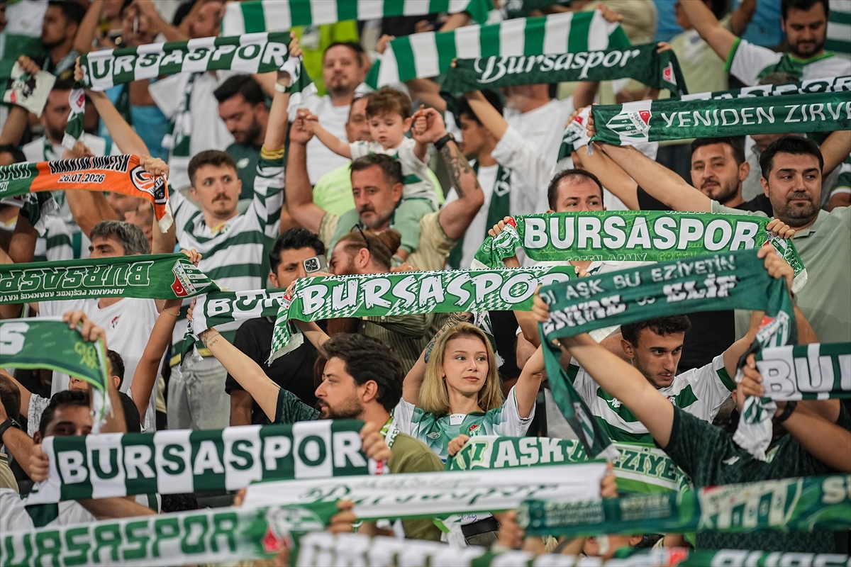 Trendyol 1. Lig: Bursaspor, Iğdır FK'yi 1-0 mağlup etti