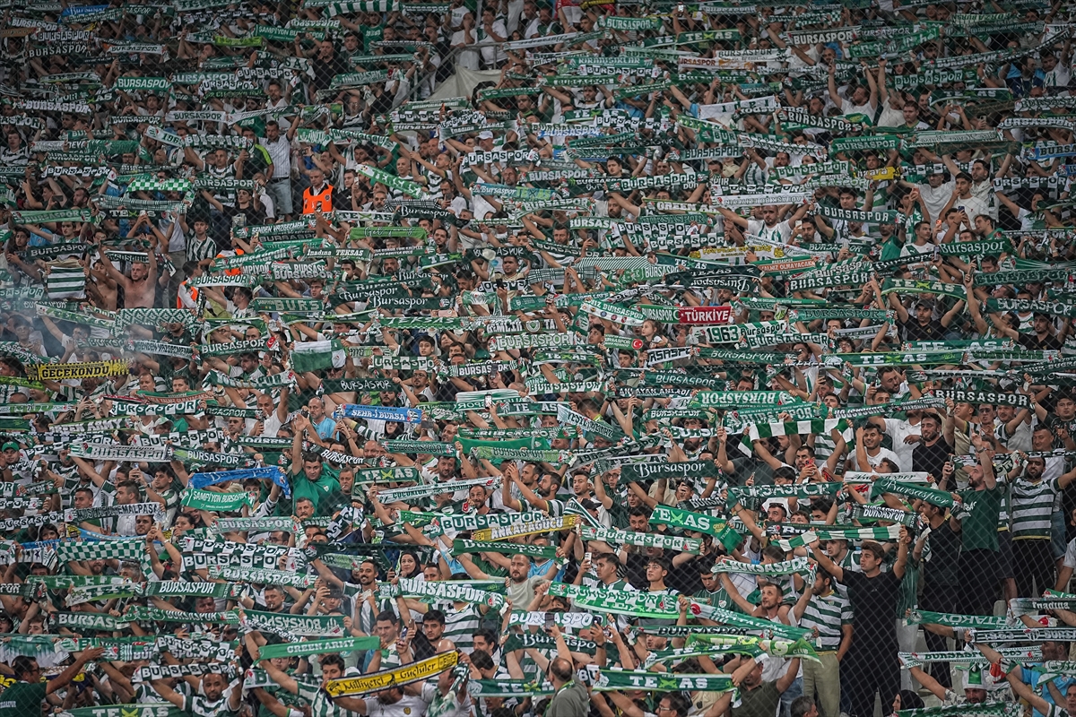 Trendyol 1. Lig: Bursaspor, Iğdır FK'yi 1-0 mağlup etti