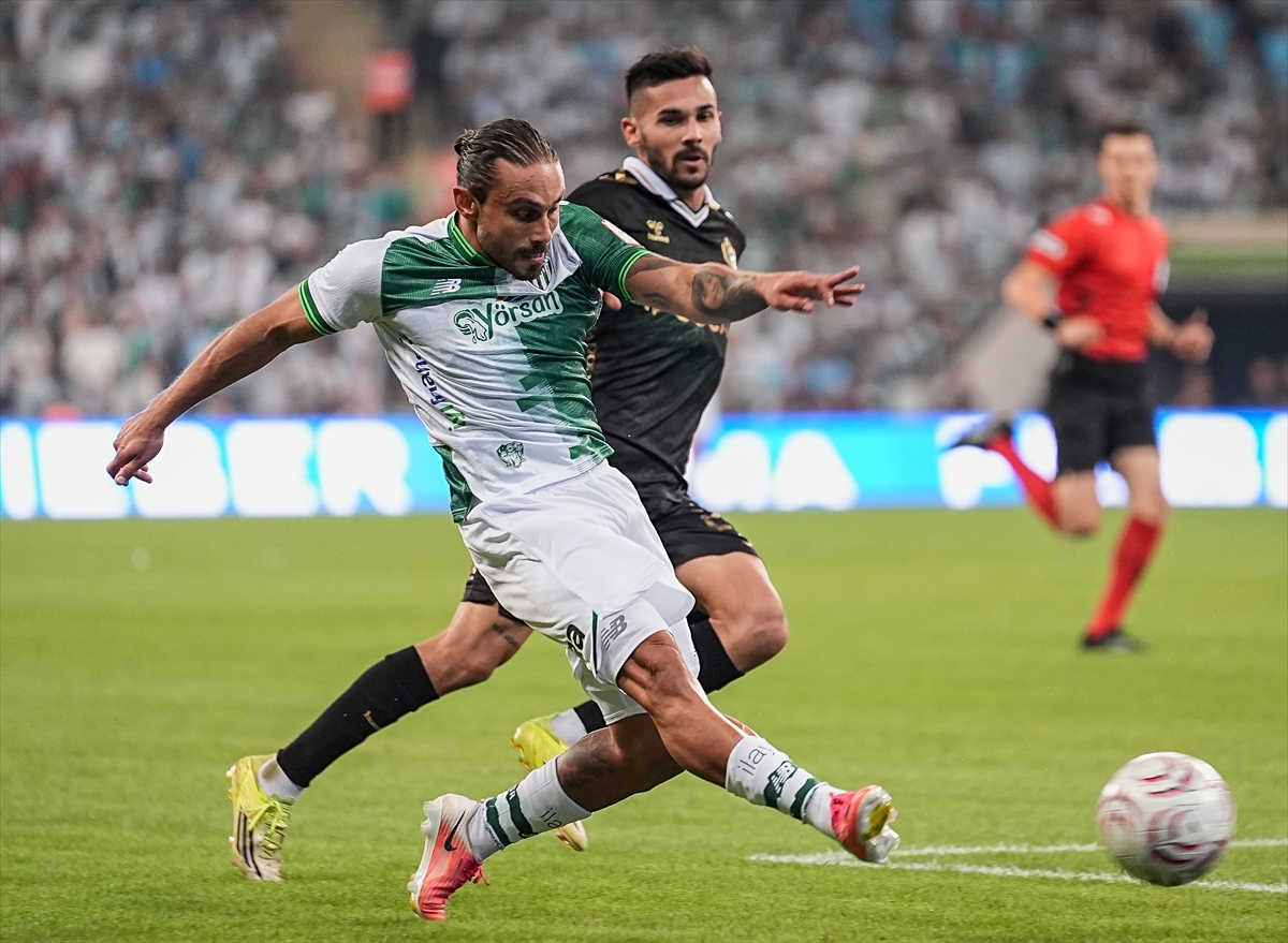 Trendyol 1. Lig: Bursaspor, Iğdır FK'yi 1-0 mağlup etti