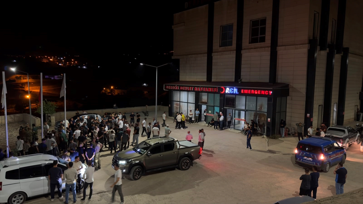 Hakkari'de uzman çavuş itfaiye merdiveninde sıkışarak öldü