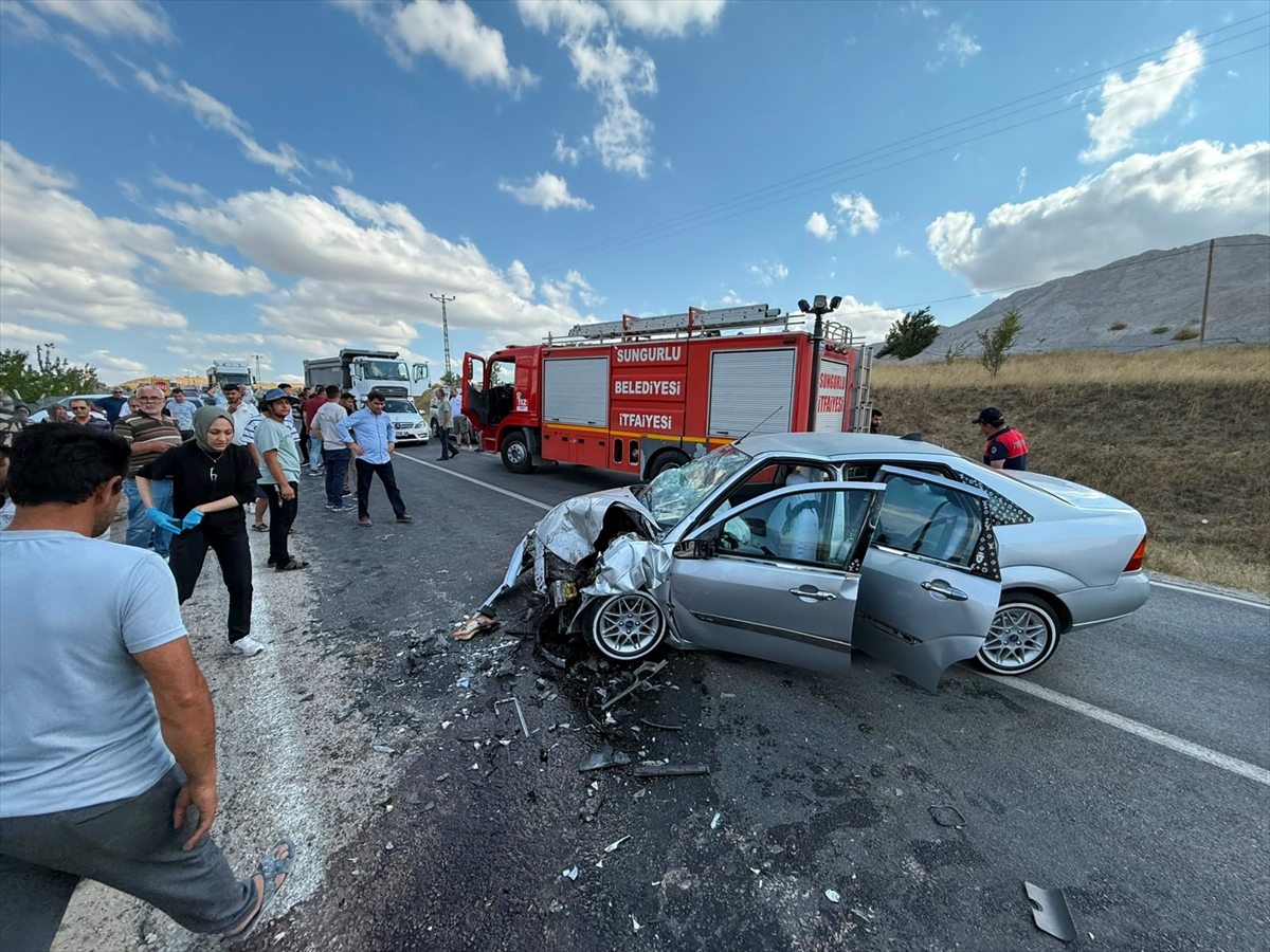 Çorum Sungurlu'da trafik kazası: 7 kişi yaralandı