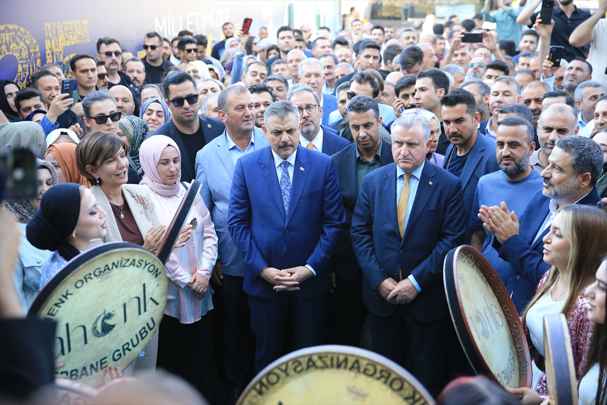 Bakan Çiftçi: Terörsüz Türkiye'ye Diyarbakır'dan destek