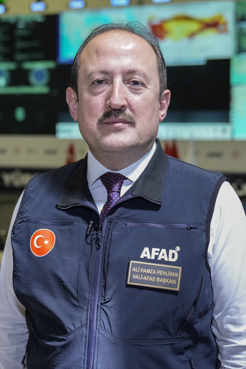 AFAD Başkanı Pehlivan: Arama Kurtarma Kapasitesi 175 Bine Ulaştı