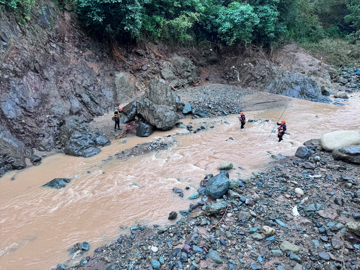Ordu'da 1,2 milyon liralık altın hırsızlığı: 4 şüpheli yakalandı