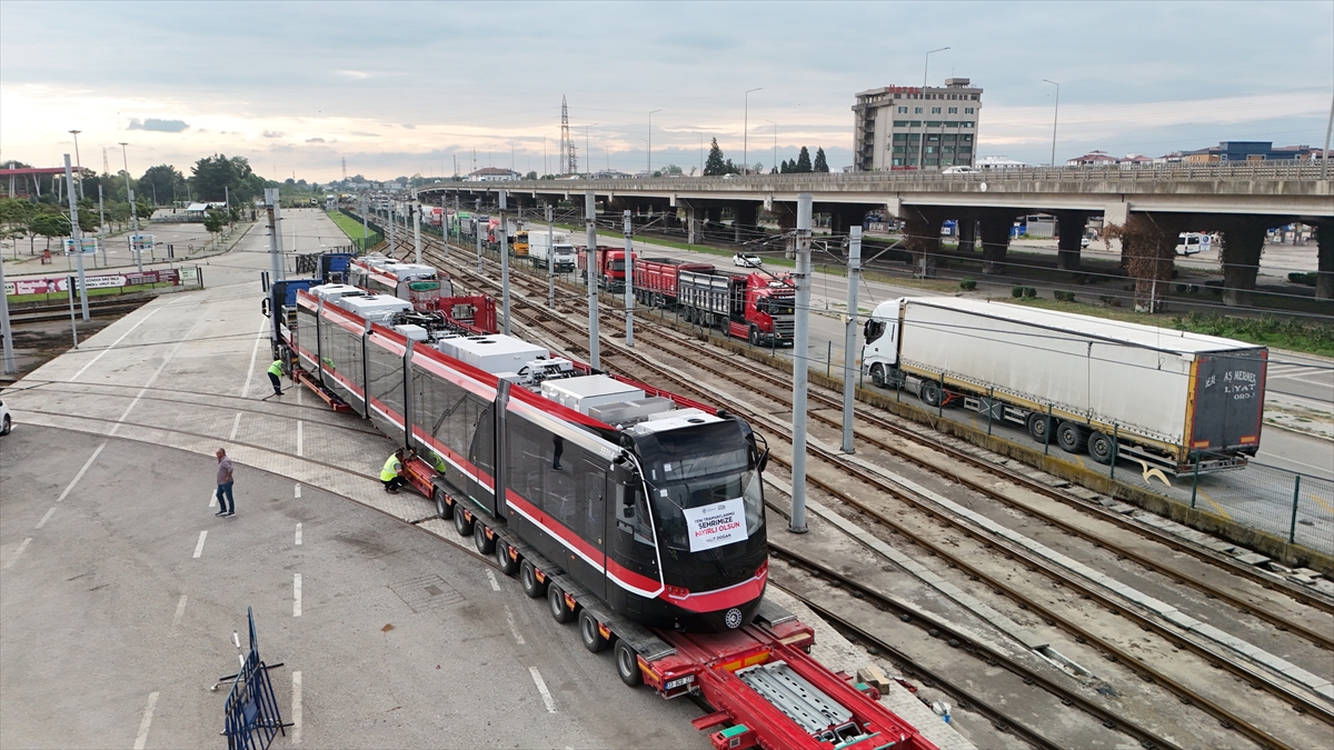 Raylı sistem filosuna ikinci tramvay teslim edildi
