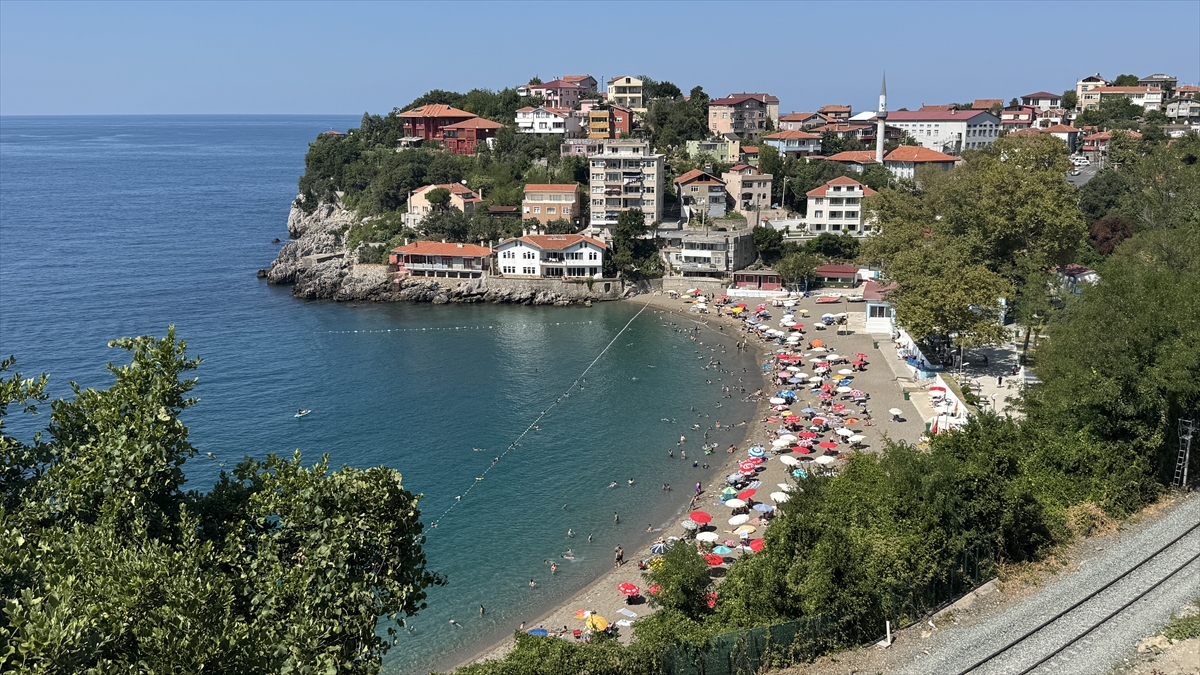 Zonguldak'ta 4 günlük yasak bitti: Plajlarda yoğunluk