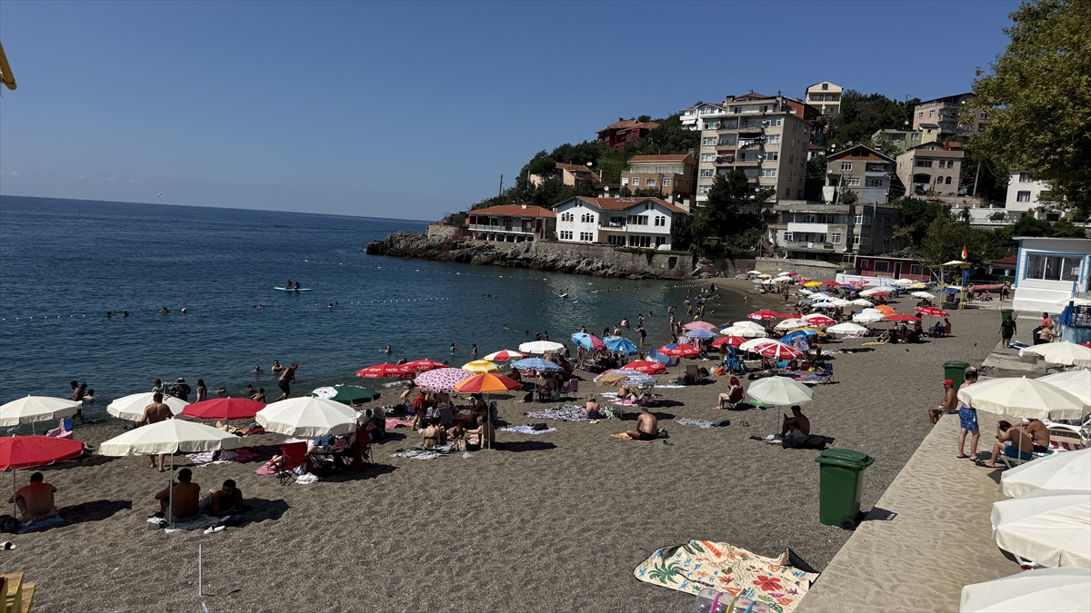Zonguldak'ta 4 günlük yasak bitti: Plajlarda yoğunluk