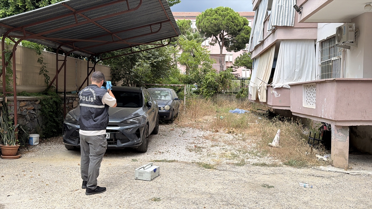 Alanya'da 82 yaşındaki Ayşe Sevindi balkondan düşerek öldü