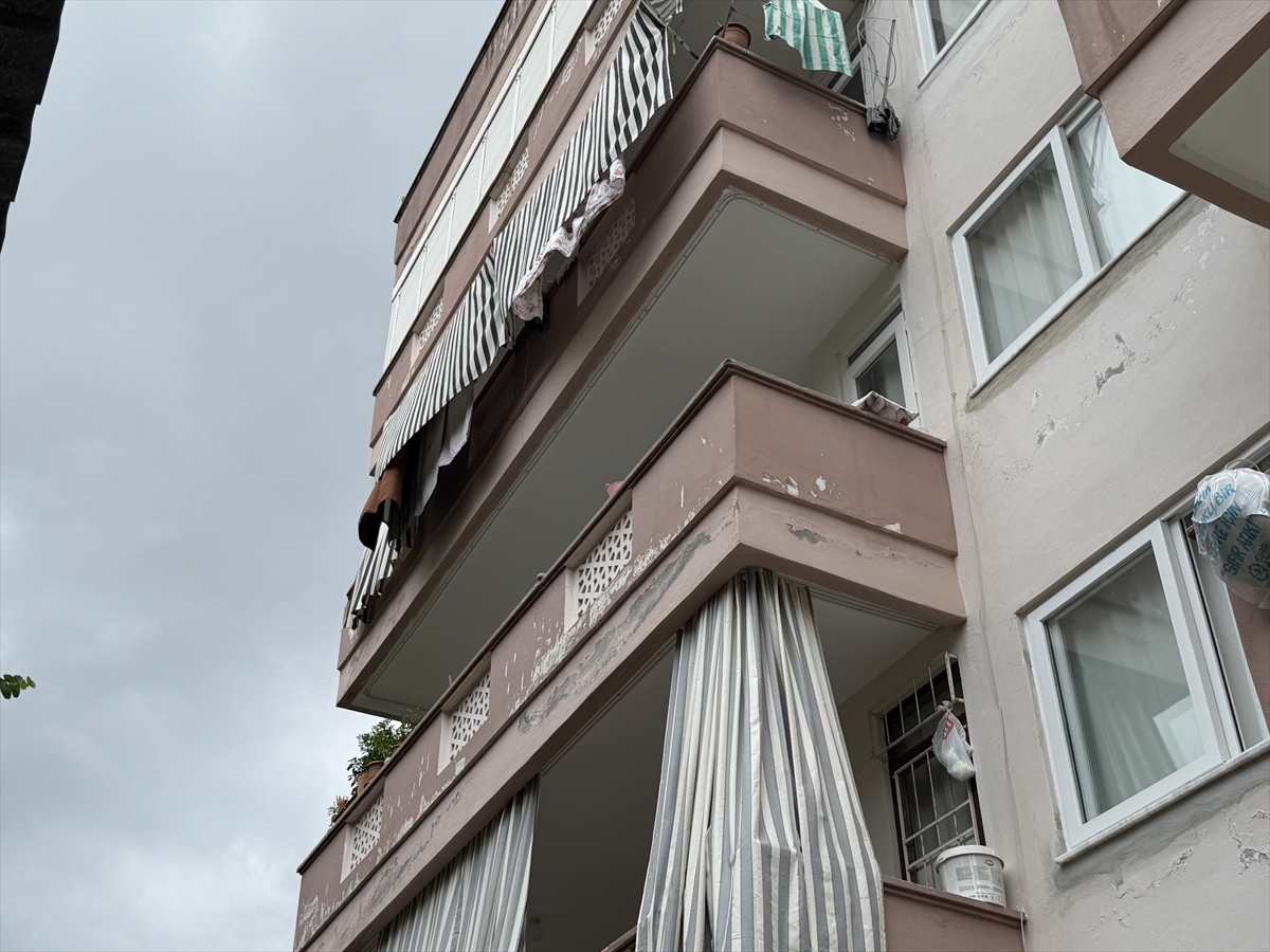Alanya'da 82 yaşındaki Ayşe Sevindi balkondan düşerek öldü