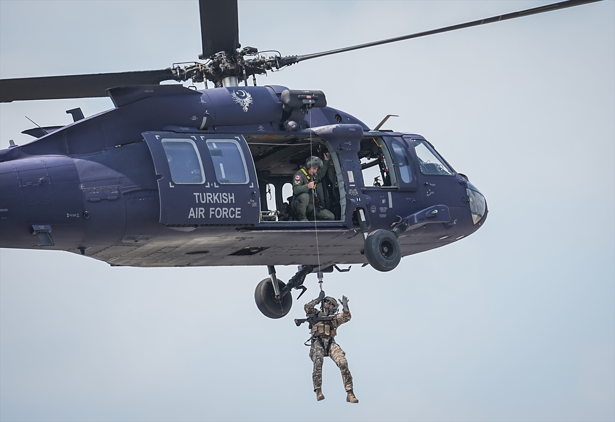 Yalova Hava Harp Okulu'nda geleceğin pilot adayları yetişiyor