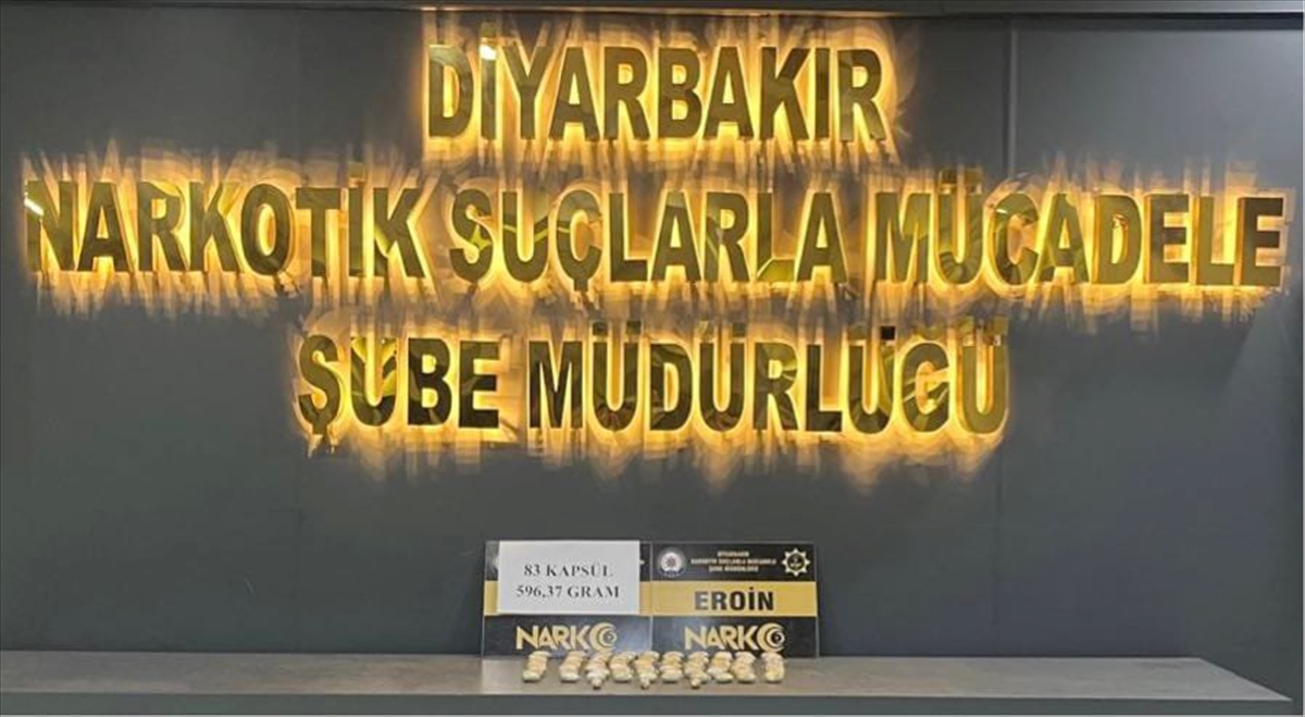 Diyarbakır'da uyuşturucu operasyonu: İranlı zanlı yakalandı