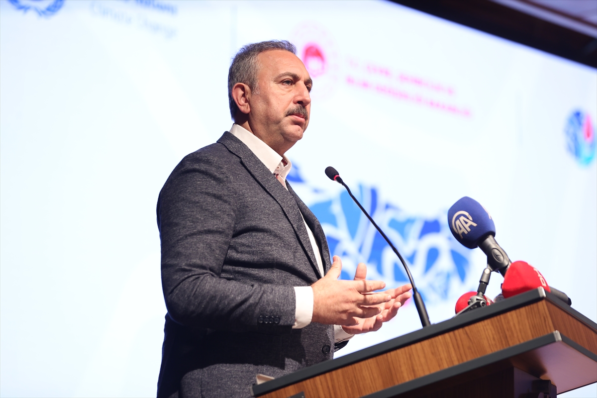 Bakan Yardımcısı Demiralp: Yeşil dönüşüm sanayi için önemli