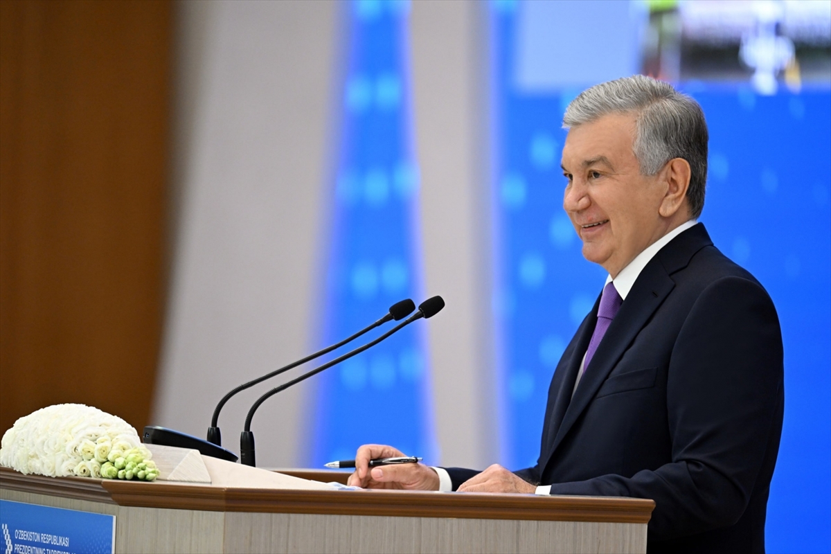 Özbekistan Cumhurbaşkanı Mirziyoyev: İş dünyasına destek mesajı