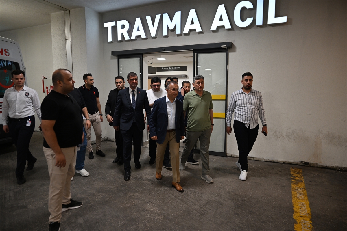 Melih Meriç: Gaziantep Milletvekili bıçaklı saldırıda yaralandı