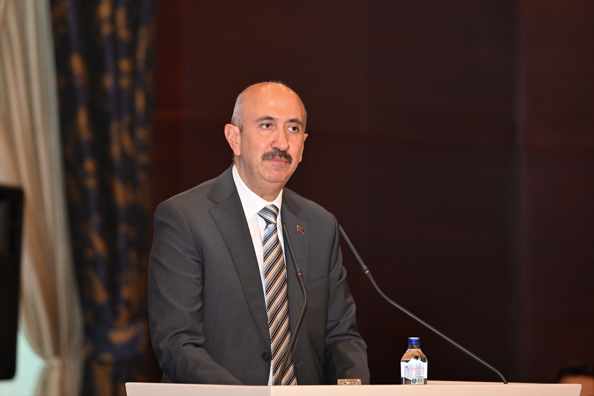 AK Parti: İnsani Yardım ve Türkiye Modeli programı