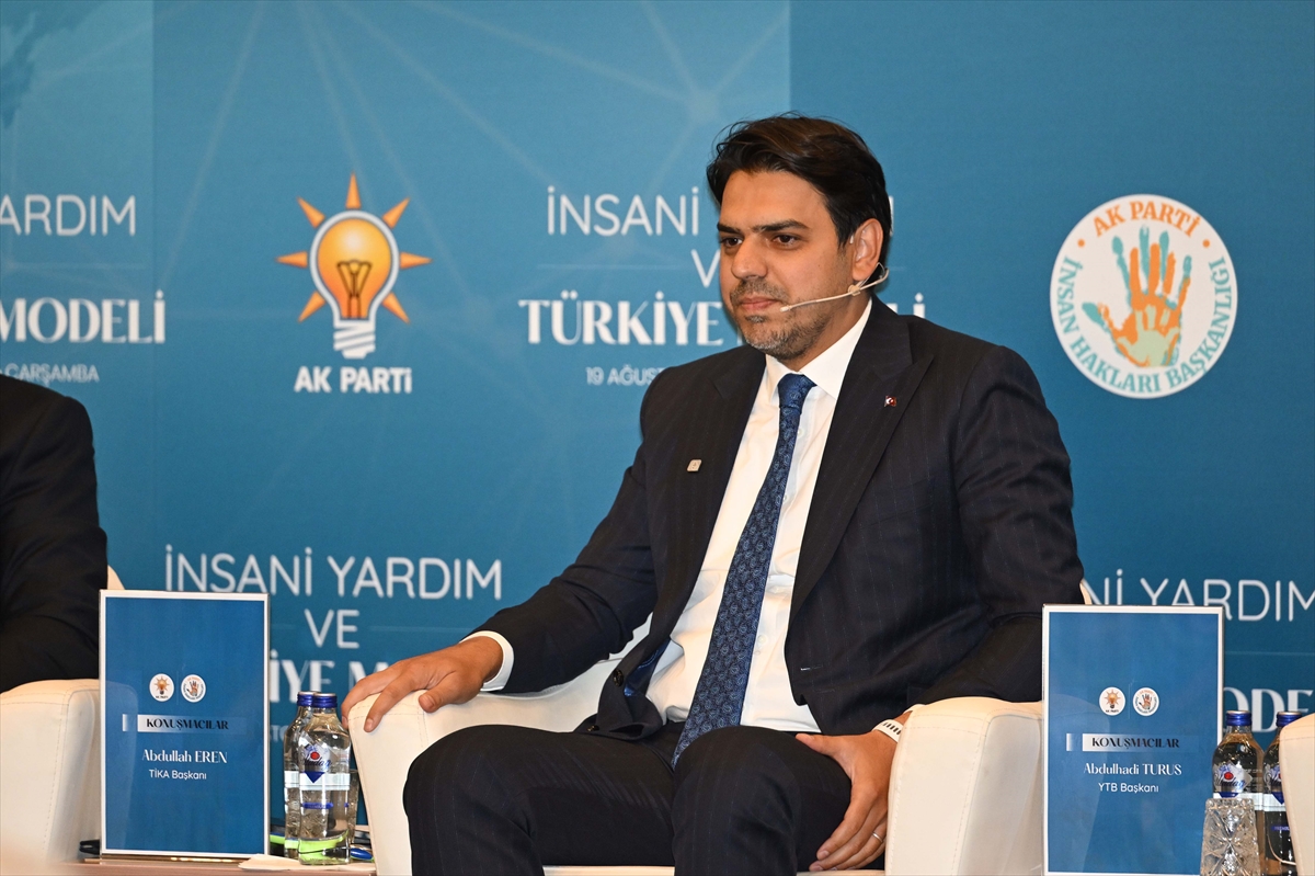 AK Parti: İnsani Yardım ve Türkiye Modeli programı