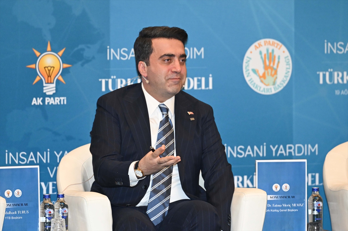 AK Parti: İnsani Yardım ve Türkiye Modeli programı