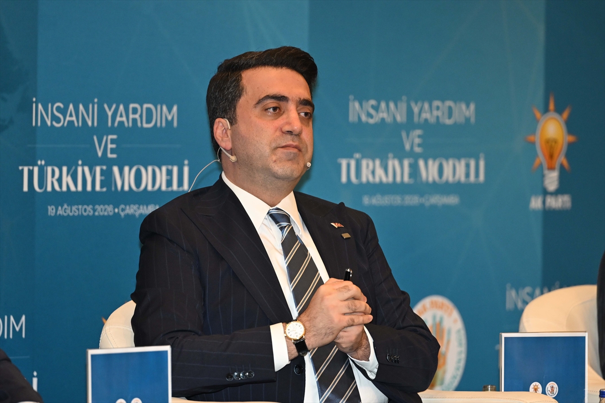 AK Parti: İnsani Yardım ve Türkiye Modeli programı