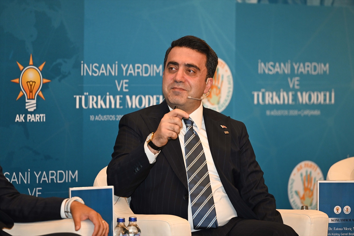 AK Parti: İnsani Yardım ve Türkiye Modeli programı