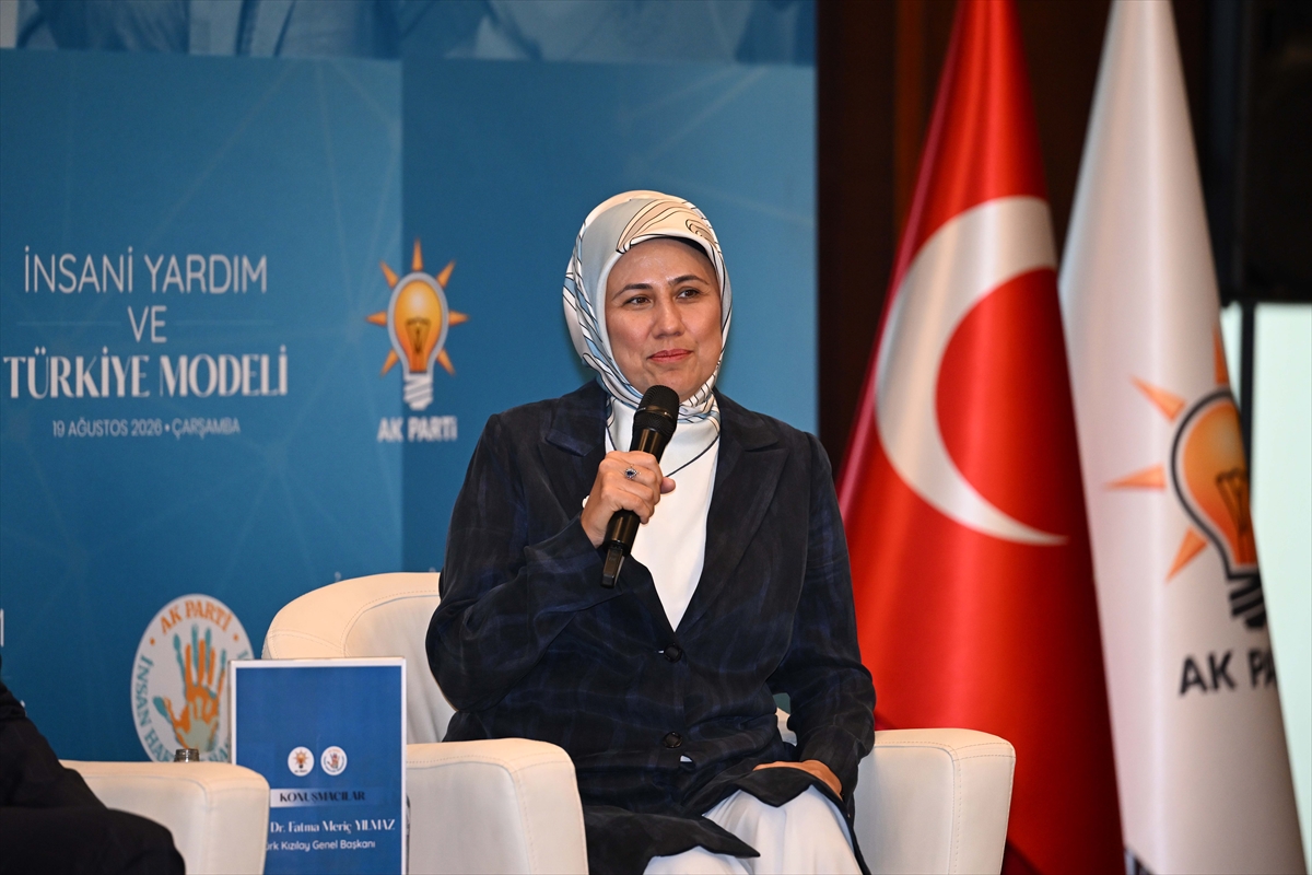AK Parti: İnsani Yardım ve Türkiye Modeli programı