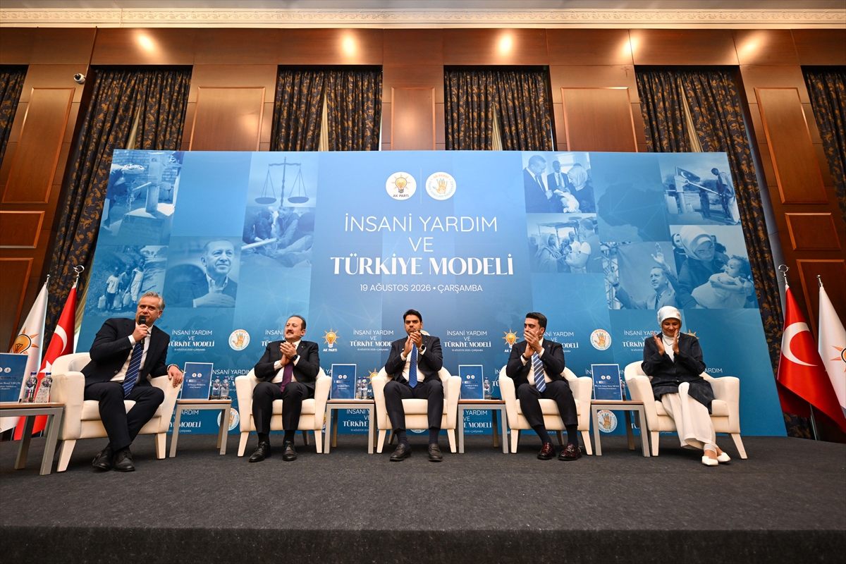 AK Parti: İnsani Yardım ve Türkiye Modeli programı