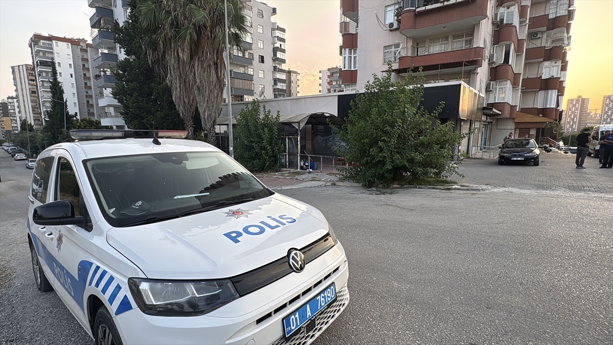 Adana'da alacak kavgası: Baba ve oğlu öldü, anne yaralı