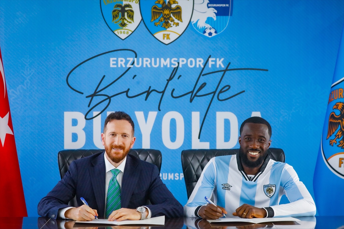 Erzurumspor FK, Ganalı futbolcu Elisha Owusu'yu kadrosuna kattı
