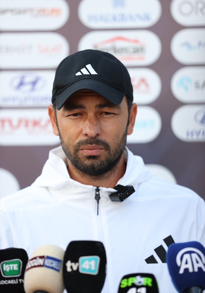 Selçuk İnan: Kocaelispor 3 puanı taraftara hediye etmek istiyor