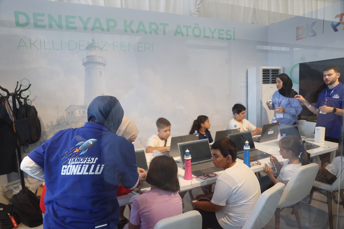 TEKNOFEST Mavi Vatan: Çocuklar denizcilikle tanışıyor