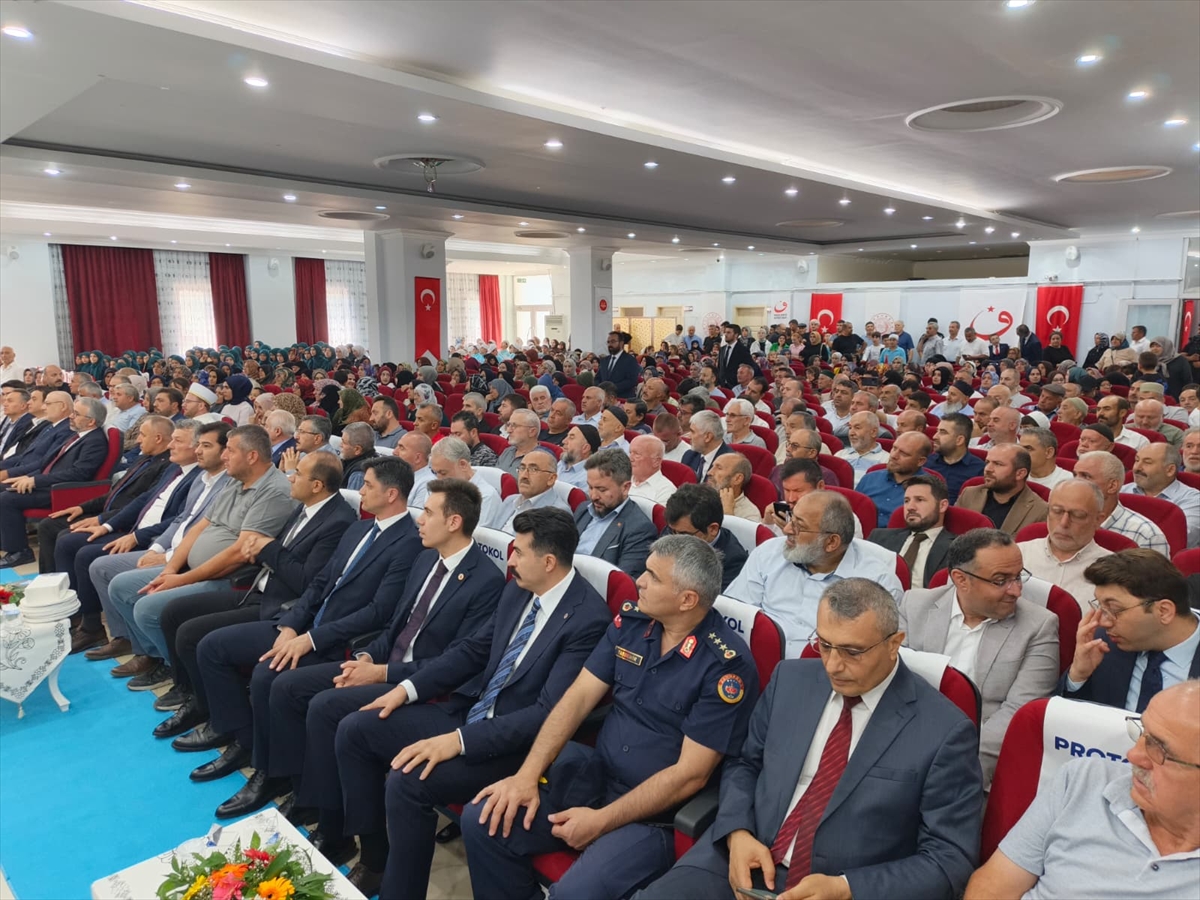 Tokat'ta 41 hafız icazet aldı: Külliyede tören düzenlendi