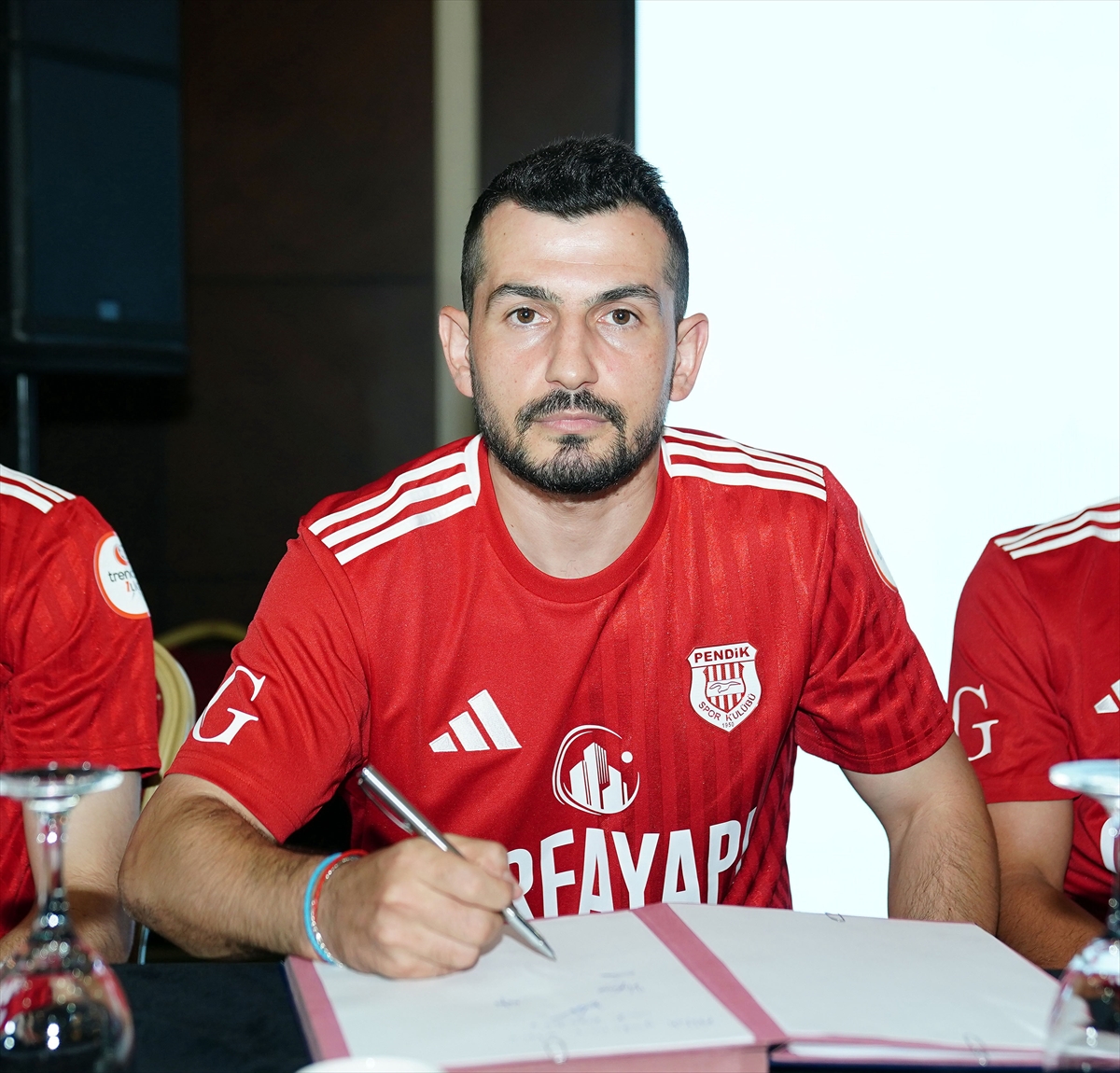 Pendikspor: Orfa Yapı ile isim sponsorluğu ve yeni transferler