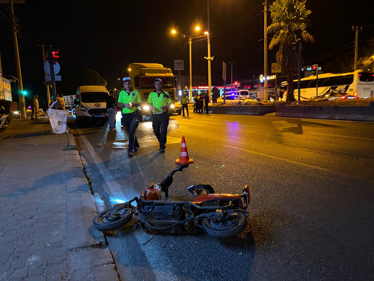 Aydın'da trafik kazası: Elektrikli bisiklet sürücüsü ağır yaralı
