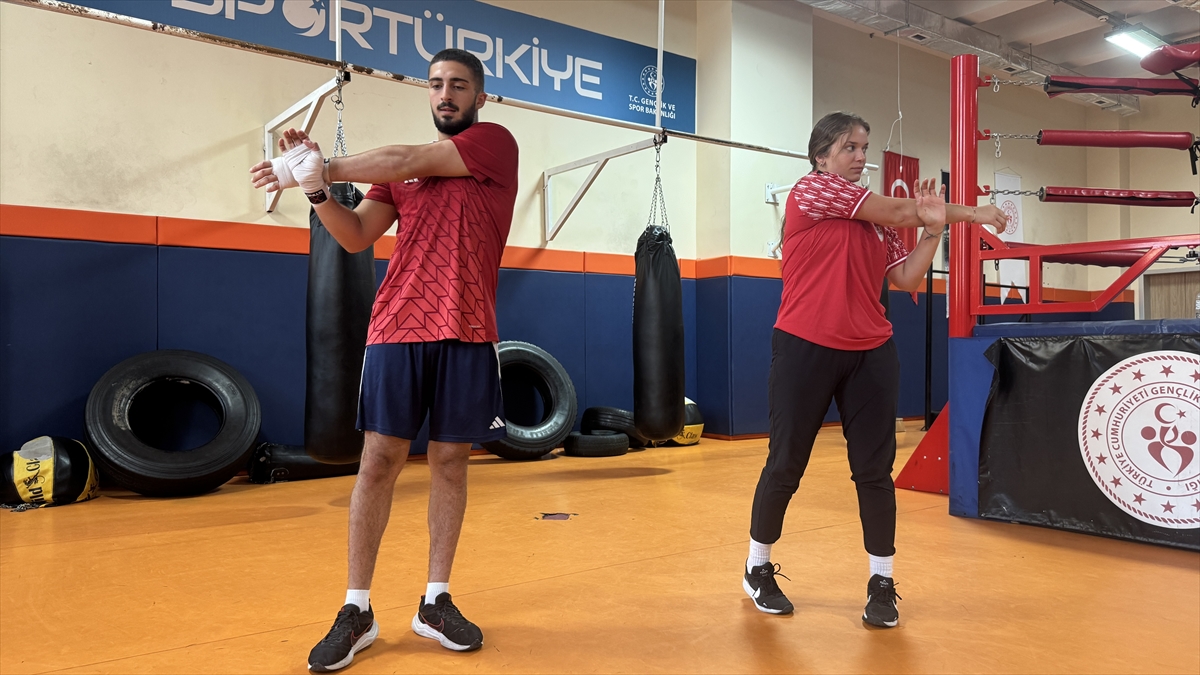 Genç sporcular, eski milli boksörün gözetiminde ay-yıldızlı formayı terletmenin peşinde