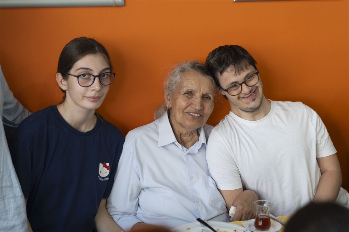 Havva Gürak: Umut Evleri ile devlet korumasındaki gençlere destek
