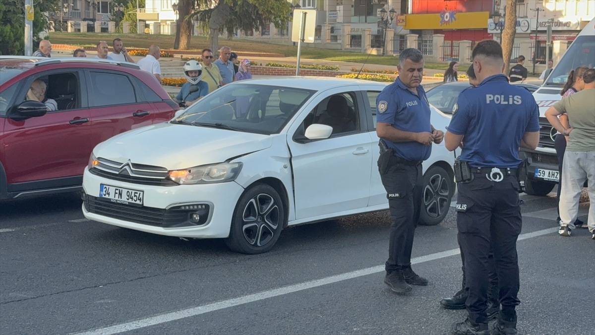Tekirdağ'da Alkollü Sürücü Dehşeti: 2 Kadın Yaralandı