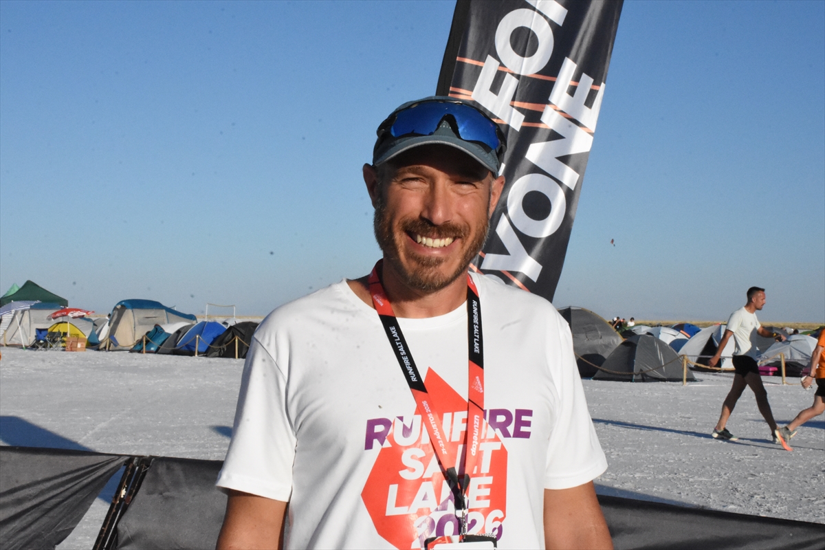 Runfire Ultra Trail Maratonu Tuz Gölü'nde 750 sporcuyla başladı