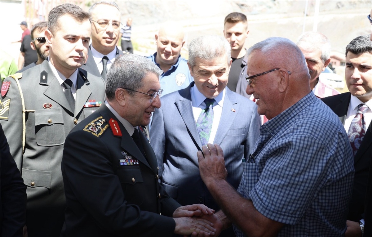 Genelkurmay Başkanı Bayraktaroğlu: Artvin'de incelemelerde bulundu
