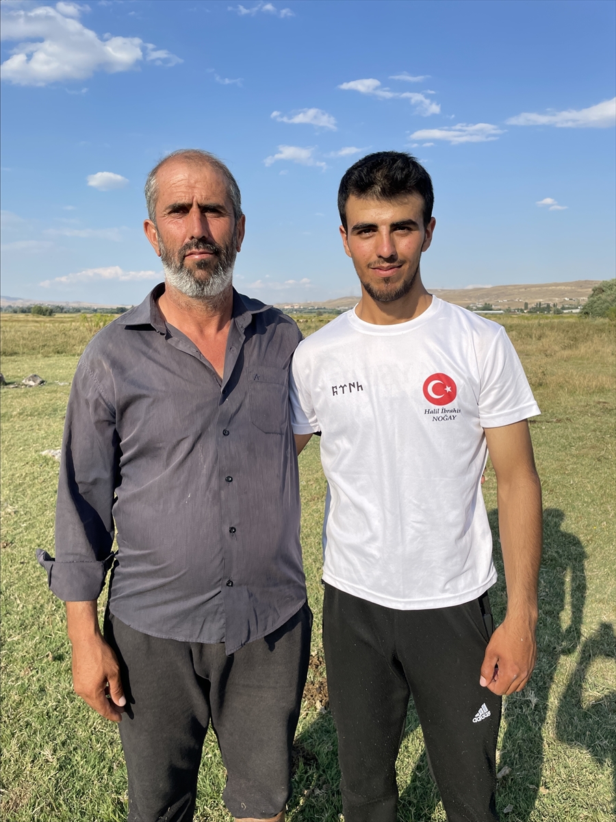 "Deli Bilek" lakaplı çoban Halil İbrahim Noğay, Dünya Şampiyonası'na hazırlanıyor