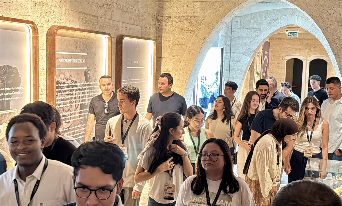 Uluslararası öğrenciler Kırşehir'in tarihi mirasıyla tanıştı