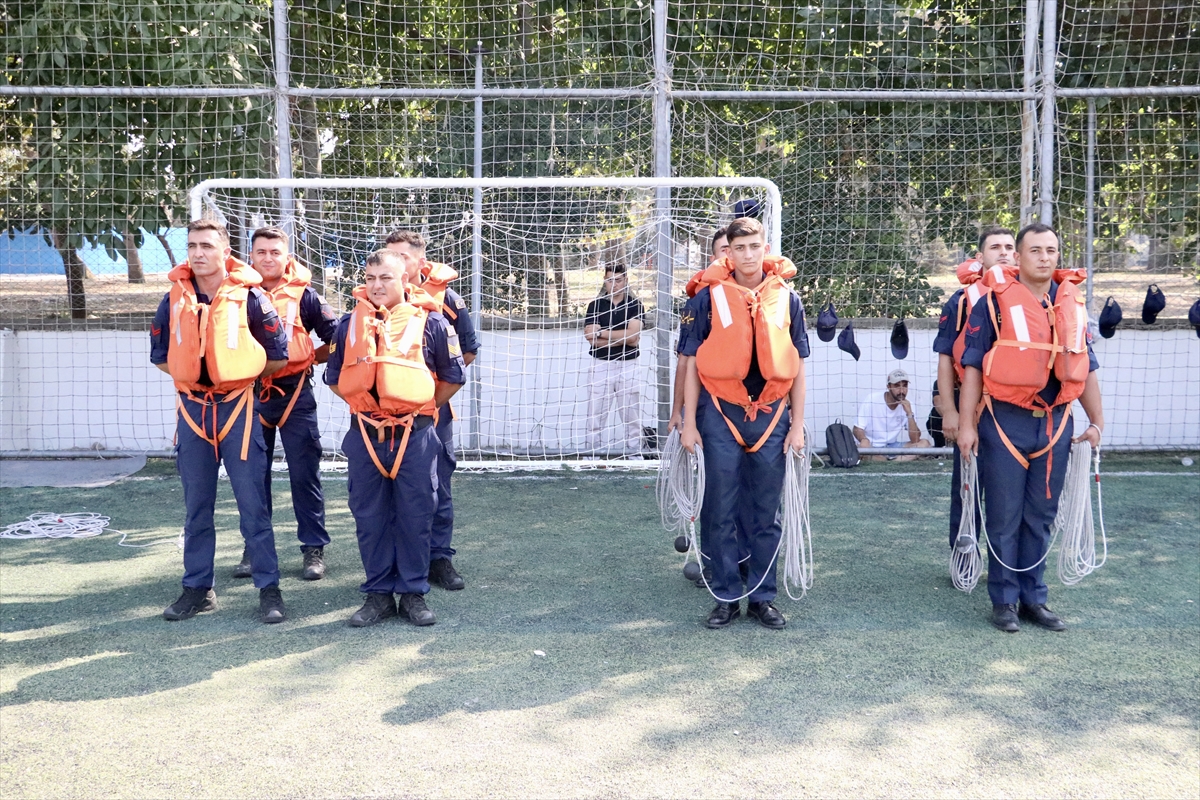 Kocaeli TEKNOFEST: El İncesi Atma Yarışması yarı finali