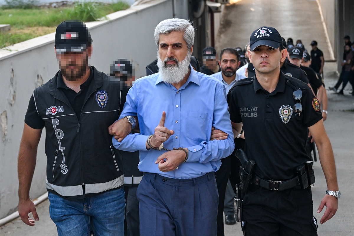 "Kuytulcular" yapılanmasına yönelik soruşturmada Alparslan Kuytul ve eşi tutuklandı