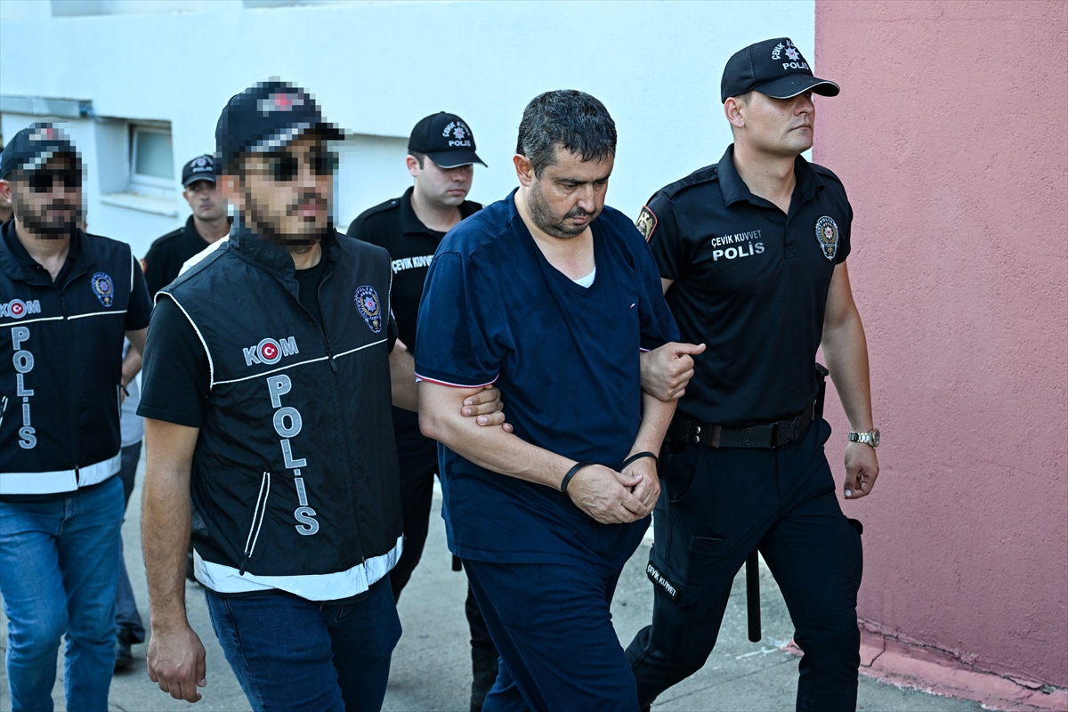"Kuytulcular" yapılanmasına yönelik soruşturmada Alparslan Kuytul ve eşi tutuklandı
