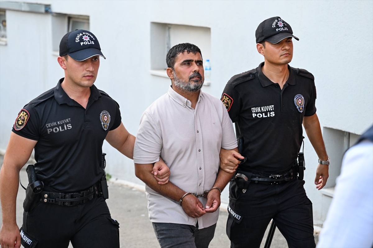 "Kuytulcular" yapılanmasına yönelik soruşturmada Alparslan Kuytul ve eşi tutuklandı