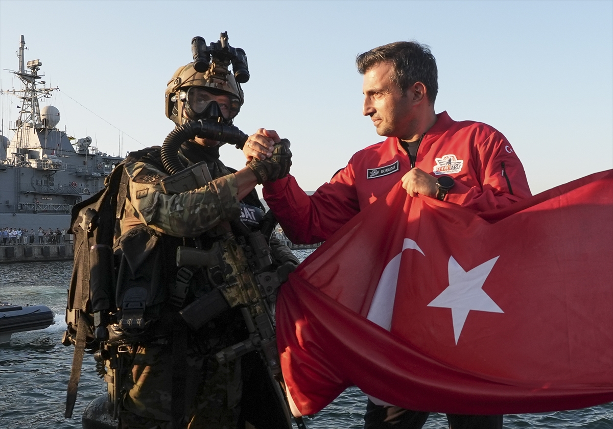 Selçuk Bayraktar: SAT ve SAS komandolarıyla Gölcük'te buluştu