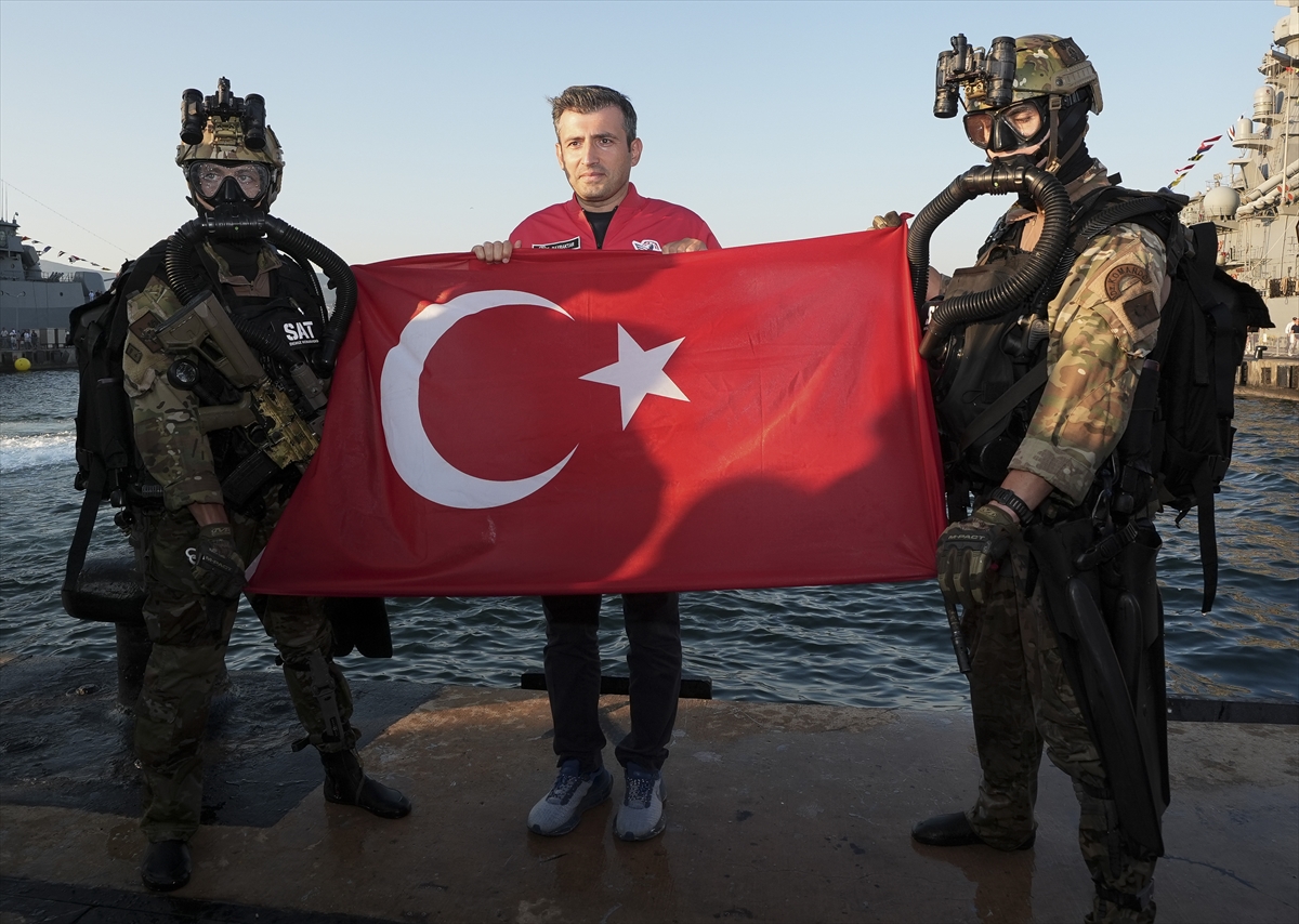 Selçuk Bayraktar: SAT ve SAS komandolarıyla Gölcük'te buluştu