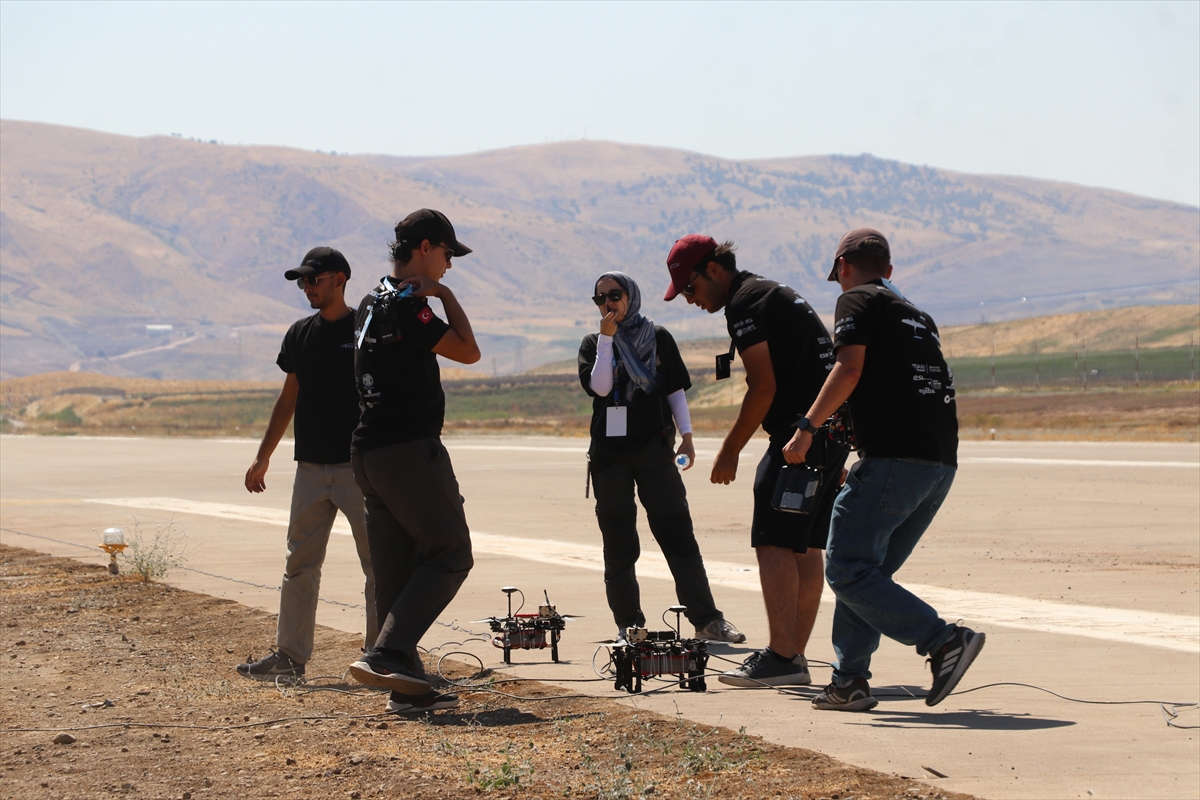 Siirt'teki TEKNOFEST İHA Yarışması'nda ilk etap tamamlandı