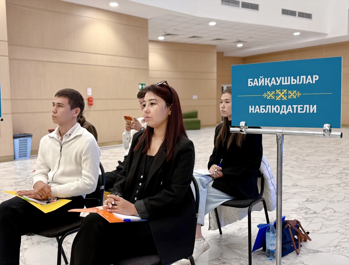 YSK Başkanı Mutta: Kazakistan'da Kurultay seçimi sakin geçiyor