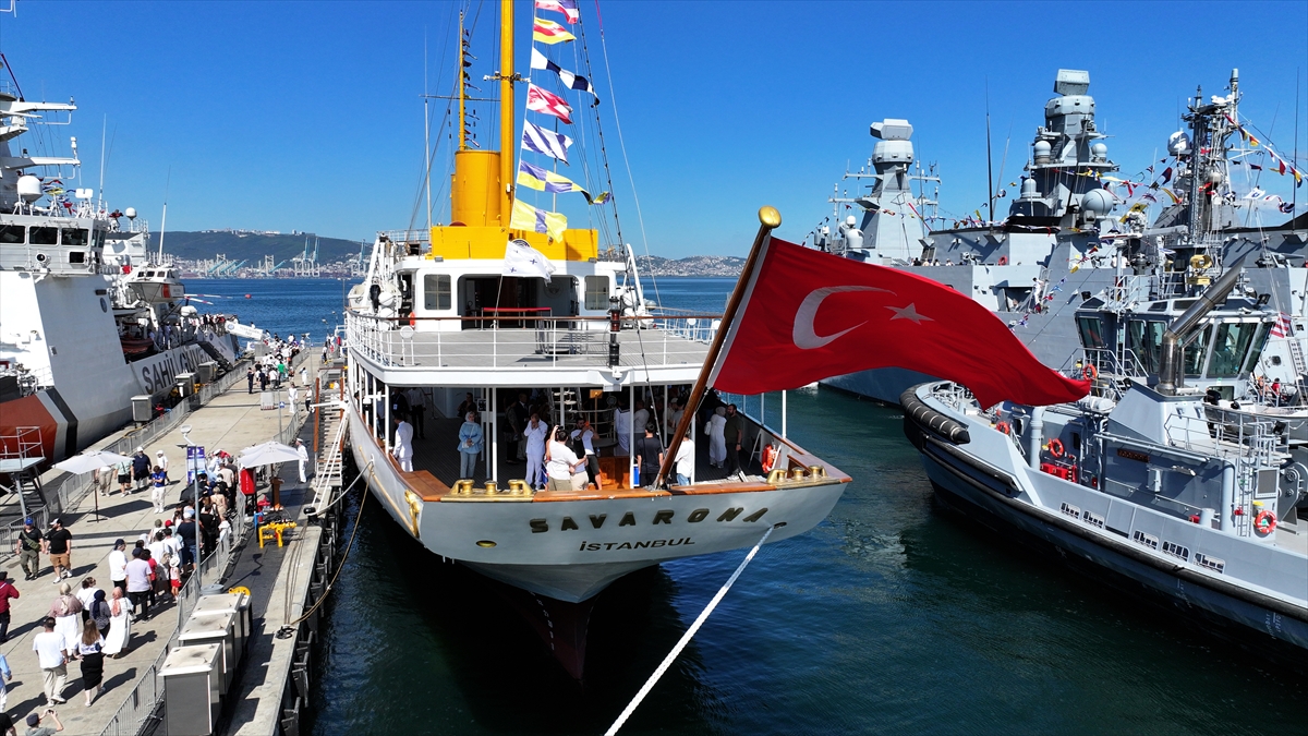 TCG Savarona: Atatürk'ün mirası ziyaretçileri duygulandırıyor