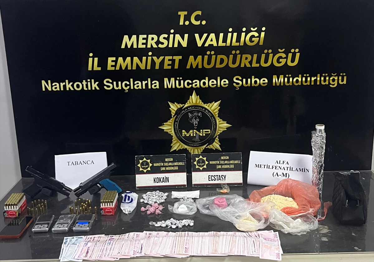 Mersin'de uyuşturucu operasyonu: 2 zanlı tutuklandı