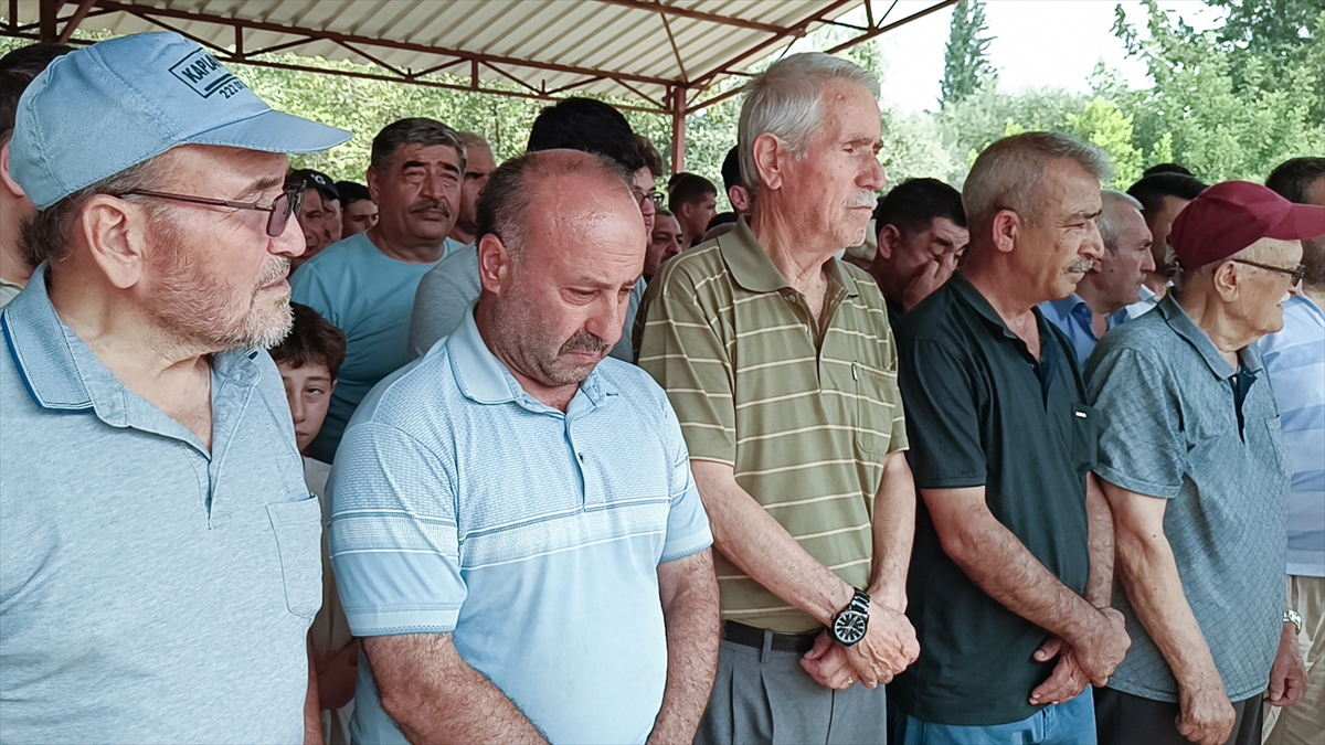 Kerem Can Kekeç: Denizde boğulan lise öğrencisi defnedildi